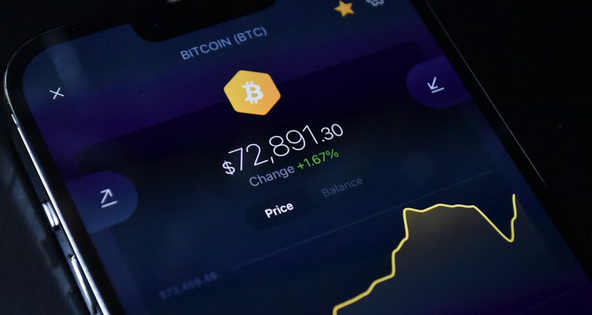 Студент из Томска перевёл мошенникам 77 тысяч за продажу юзернейма за 400 тысяч