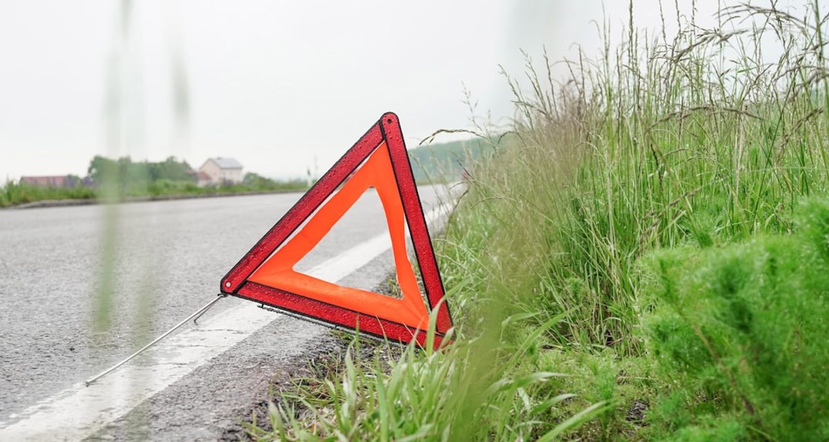31‑летний водитель не уступил дорогу, пострадали 78‑летний пешеход и двое пассажиров