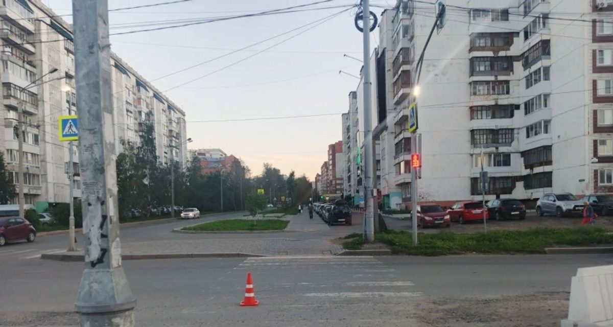 В Томске пассажирка упала в автобусе, а машина наехала на 7-летнего велосипедиста